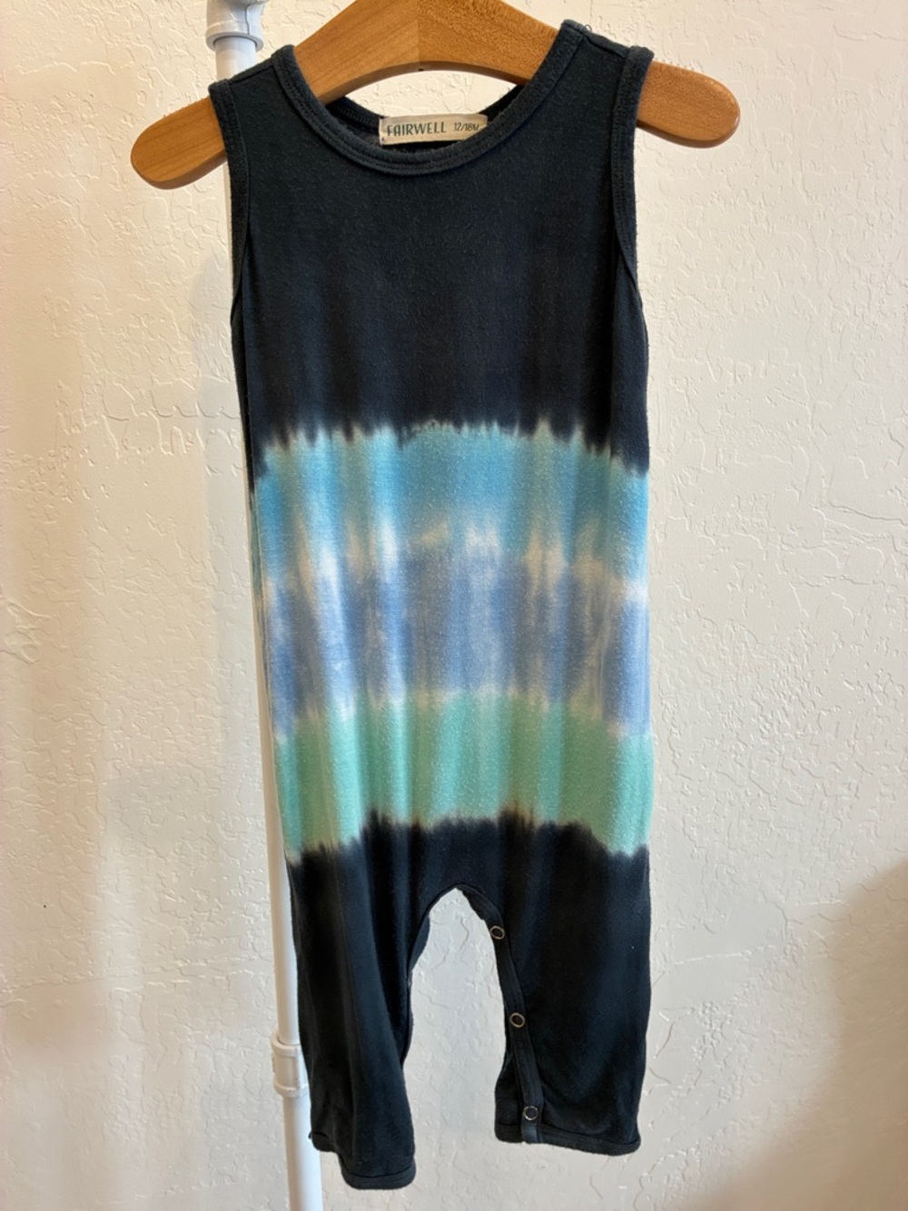 Fairwell Sleeveless Tie-Dye Baby Romper in Black, Blue & Green